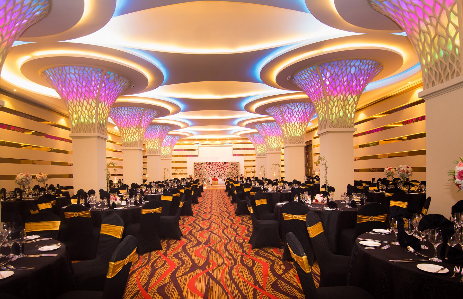 queen room